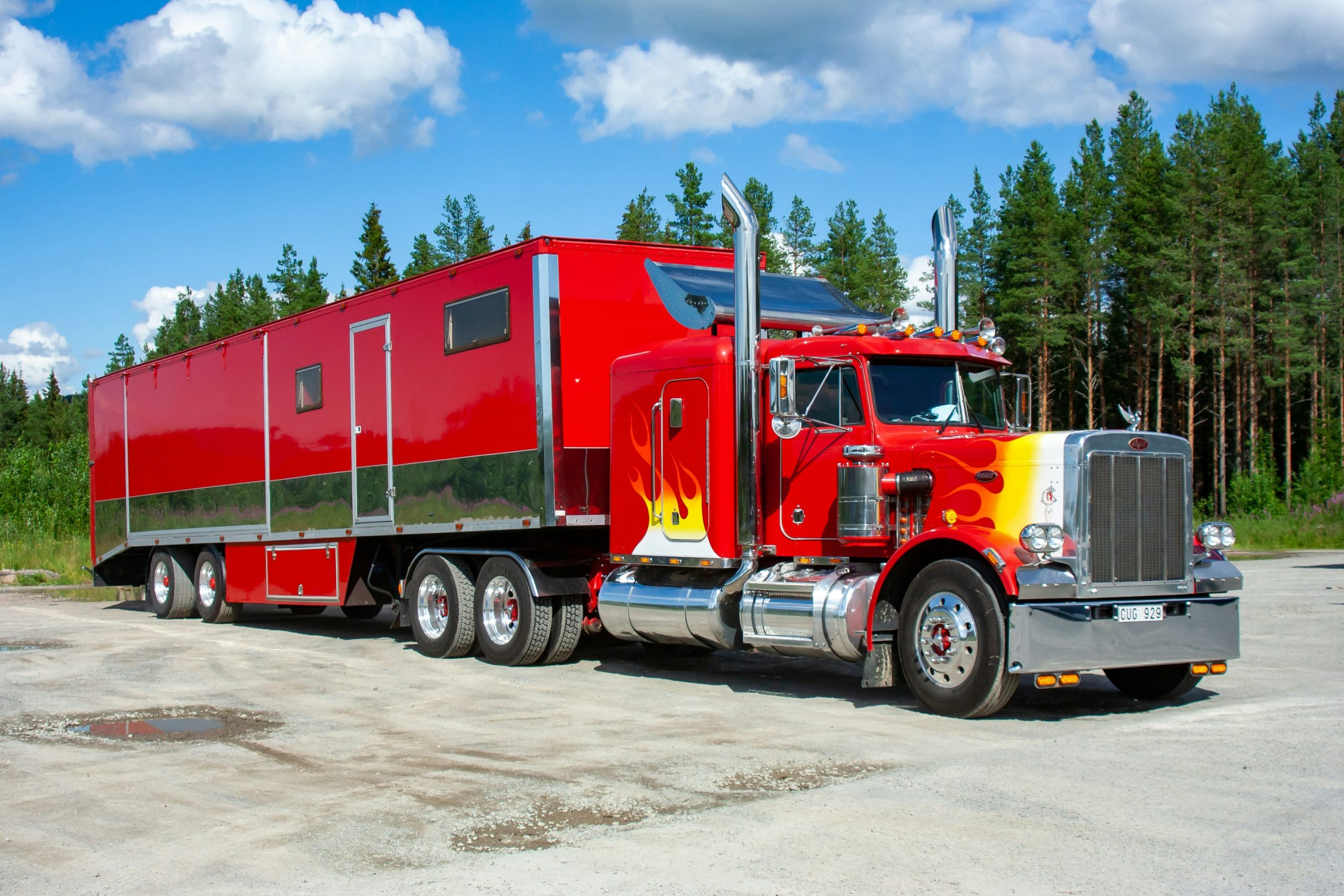 Heavy Truck Towing Services